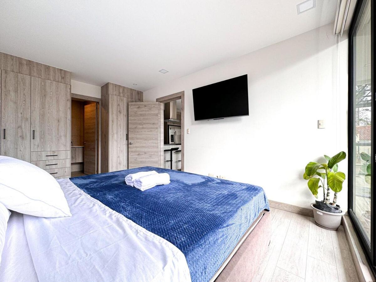 Estancia Luminica Tu Escape Perfecto Con Garaje 昆卡 外观 照片